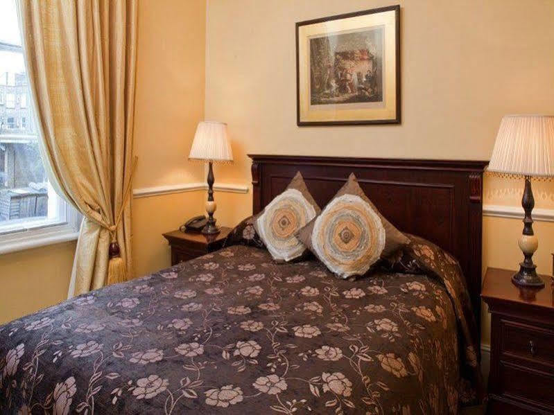 Lord Milner Hotel Лондон Екстериор снимка
