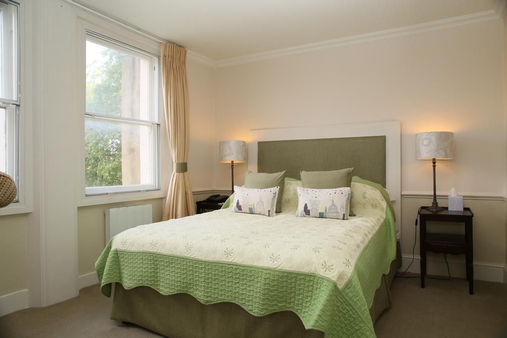 Lord Milner Hotel Лондон Екстериор снимка